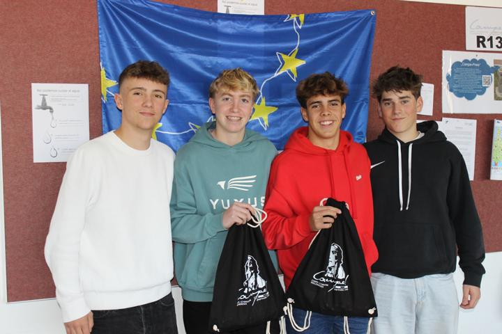 Verabschiedung_Diego_Joel_mit_Gastgebern